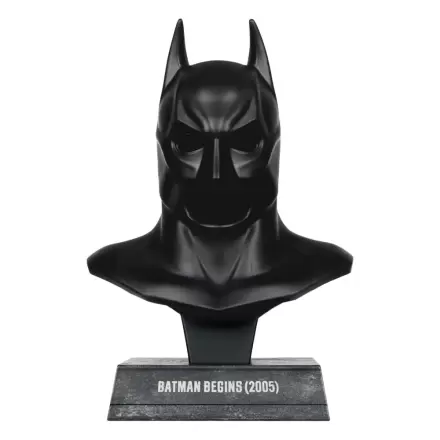 Batman Begins DC Direct 1/3 Batman Cowl Mini replika 19 cm termékfotója