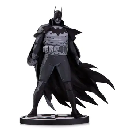 Batman Black & White 1/10 Batman by Mike Mignola szobor figura 20 cm termékfotó