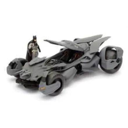 Batman v Superman Diecast Model 1/24 2016 Batmobile with figura termékfotó