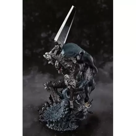 Berserk Figuarts ZERO Metallic Touch Guts Berserker Armor PVC szobor figura 35 cm termékfotó