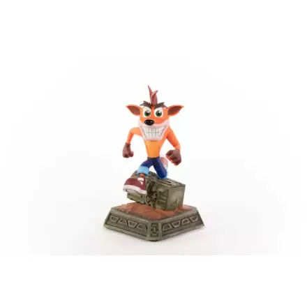 Crash Bandicoot Crash Bandicoot Classic szobor figura 32 cm termékfotó