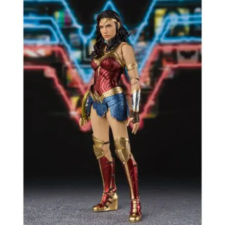 DC Comics Wonder Woman 1984 figura 15cm termékfotó