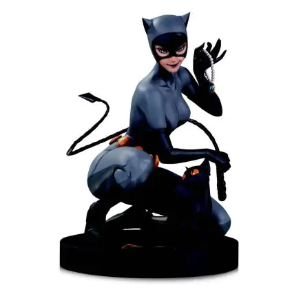 DC Designer Series Catwoman by Stanley Artgerm Lau szobor figura 19 cm termékfotó