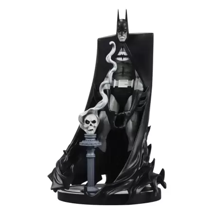 DC Direct 1/10 Batman Black & White by Bill Sienkiewicz gyanta szobor figura 20 cm termékfotója