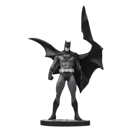 DC Direct Batman Black & White Batman (by Jorge Jimenez) gyanta szobor figura 27 cm termékfotója