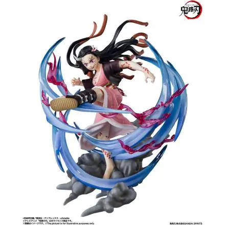 Demon Slayer: Kimetsu no Yaiba FiguartsZERO Nezuko Kamado Demon Form Advancing Ver. PVC szobor figura 20 cm termékfotó