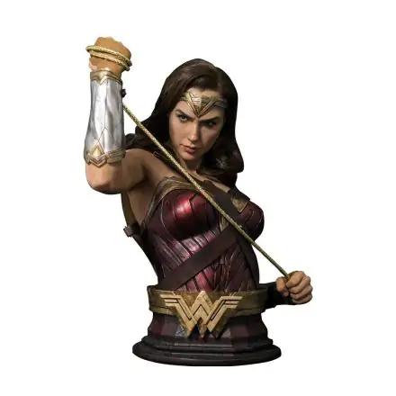 Justice League Life-Size Wonder Woman mellszobor figura 73 cm termékfotó