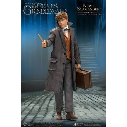 Legendás állatok és megfigyelésük 2 Real Master Series 1/8 Newt Scamander akciófigura 23 cm termékfotó