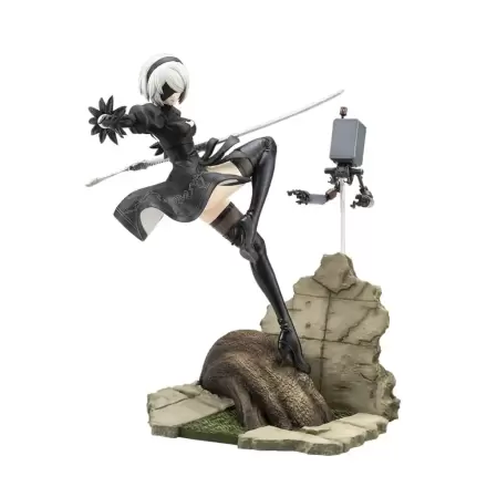 Nier:Automata Ver. 1.1a ARTFX J 1/8 2B szobor figura 24 cm termékfotója