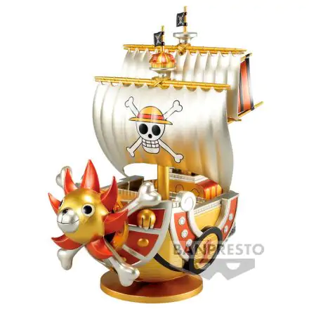 One Piece Mega World Collectable Thousand Sunny Gold Color figura 19cm termékfotó