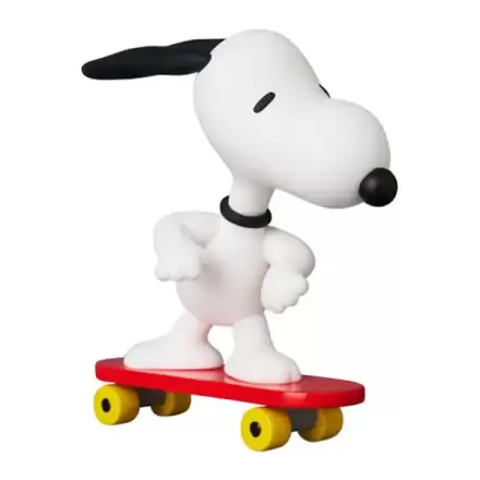 Peanuts UDF Series 17 Mini Figure Skateboard Snoopy 7 cm termékfotója