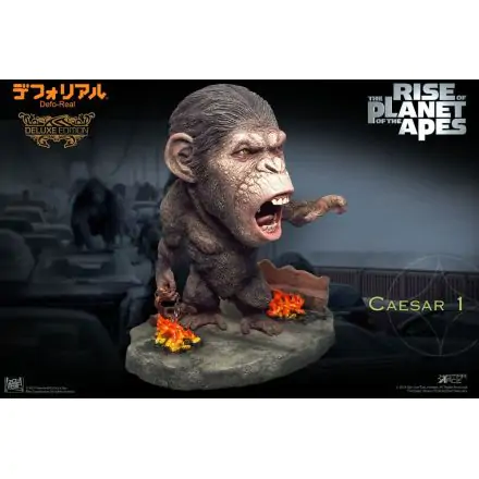 Rise of the Planet of the Apes Deform Real Series Caesar Chain Ver. Deluxe Soft Vinyl szobor figura 15 cm termékfotó