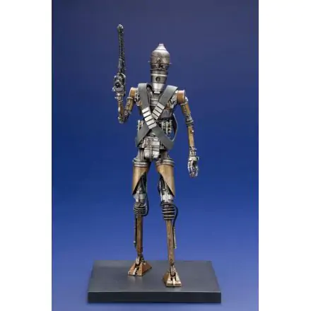 Star Wars The Mandalorian ARTFX+ 1/10 IG-11 PVC szobor figura 22 cm termékfotója