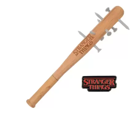 Stranger Things Spiked Bat toll & Stranger Things kitűző termékfotó