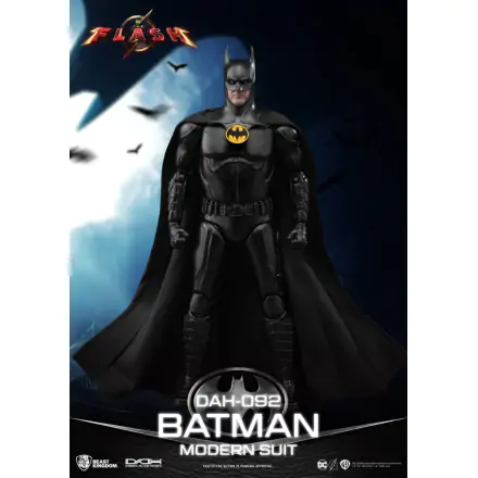 The Flash Dynamic 8ction Heroes 1/9 Batman Modern Suit akciófigura 24 cm termékfotója