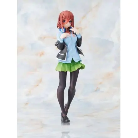 The Quintessential Quintuplets Coreful Nakano Miku Uniform Ver. PVC szobor figura 20 cm termékfotó