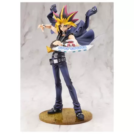 Yu-Gi-Oh! ARTFX J szobor figura 1/7 Yami Yugi Passionate Duelists 23 cm    termékfotó
